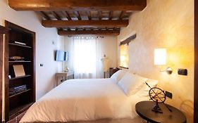 Relais Montefiore al Rivellino